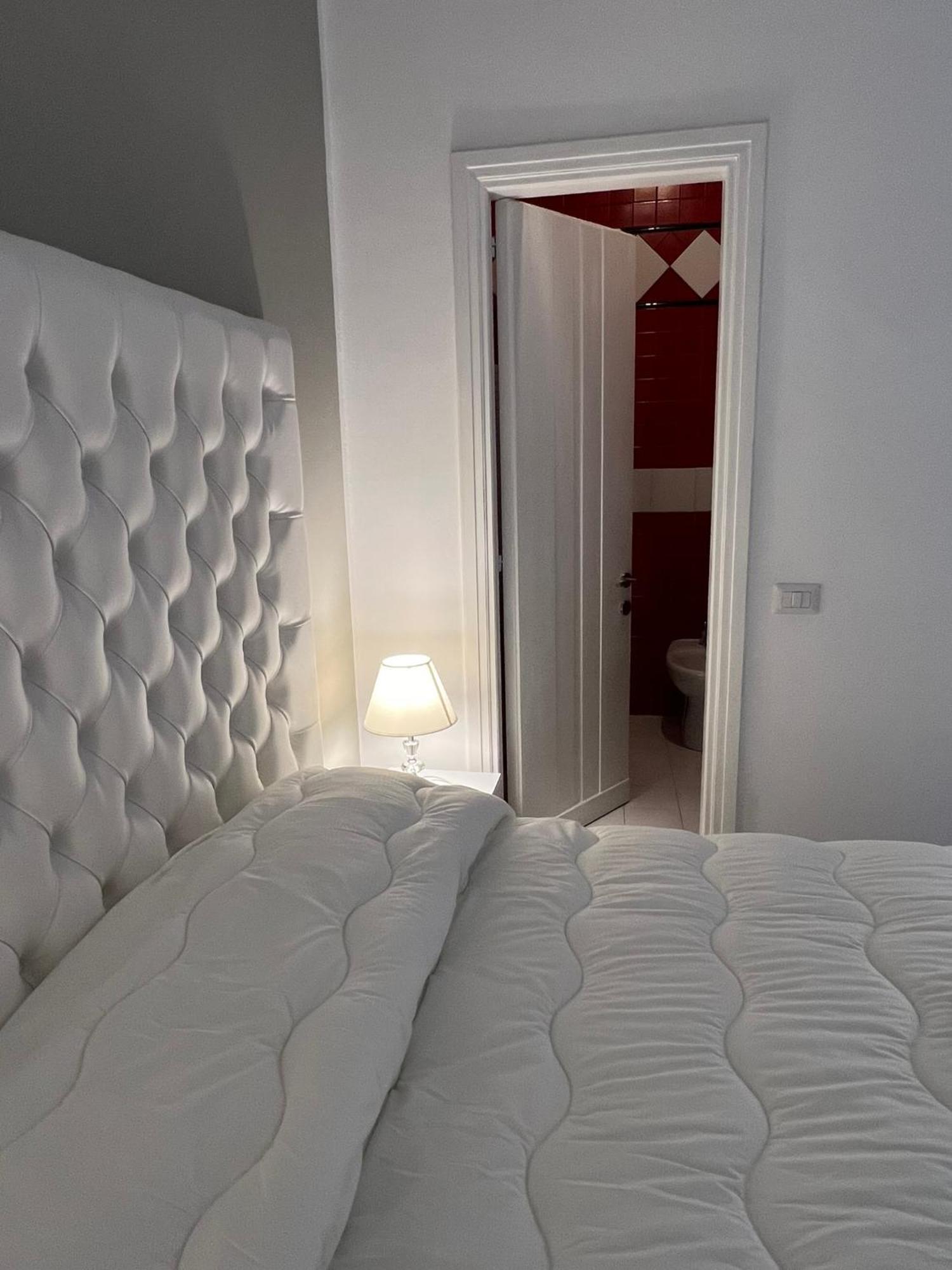 Luxury Room Anelli Center Of Roma 外观 照片